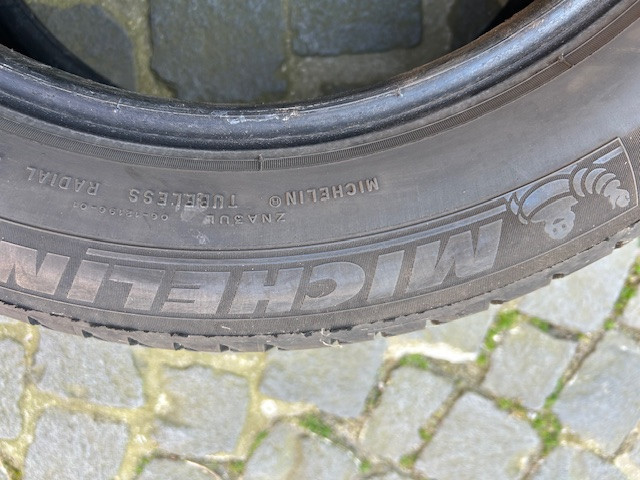 Auto zomerbanden Michelin Primary 205/RR 16