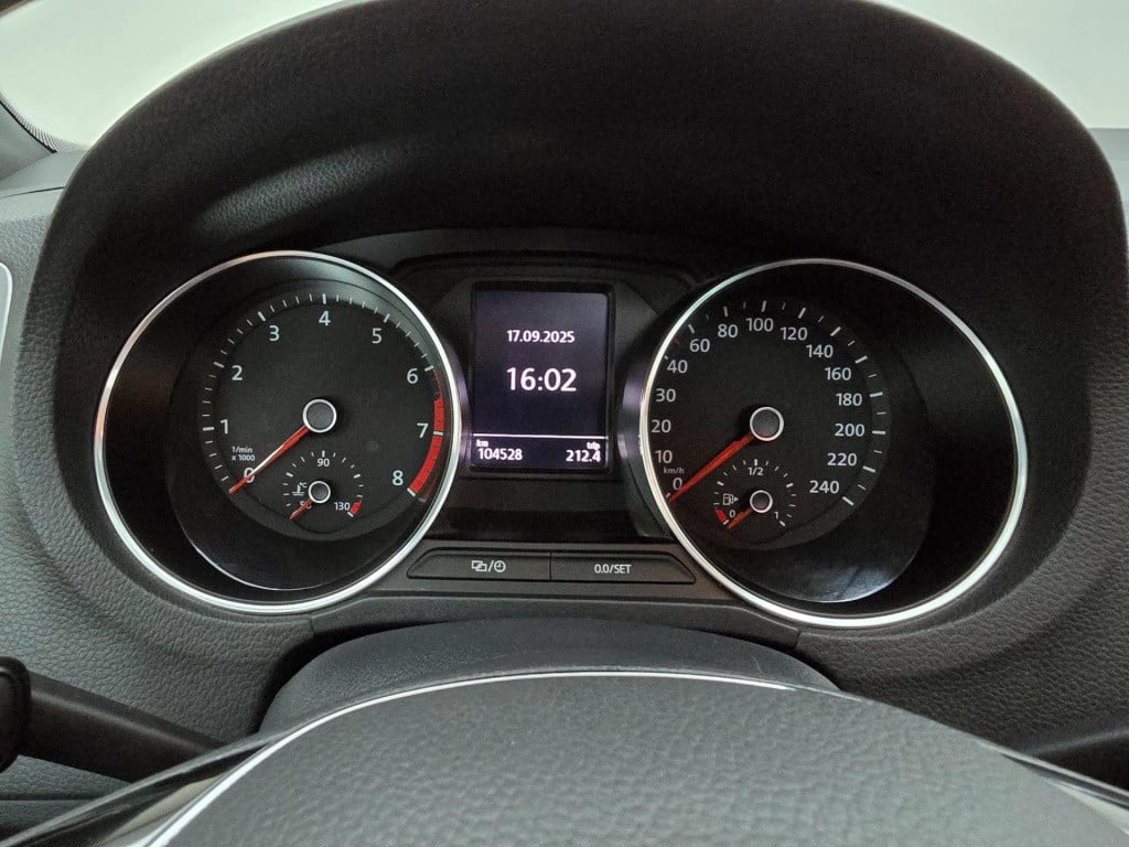 Volkswagen Polo occasion 1.2 tsi highline met panoramadak | bomvolle en uni