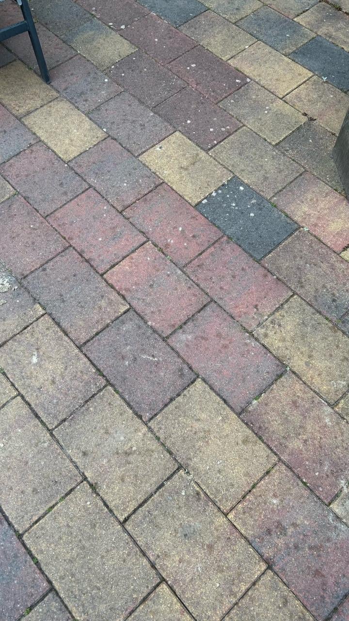 GRATIS AF TE HALEN: Betonklinkers 30x20x6cm