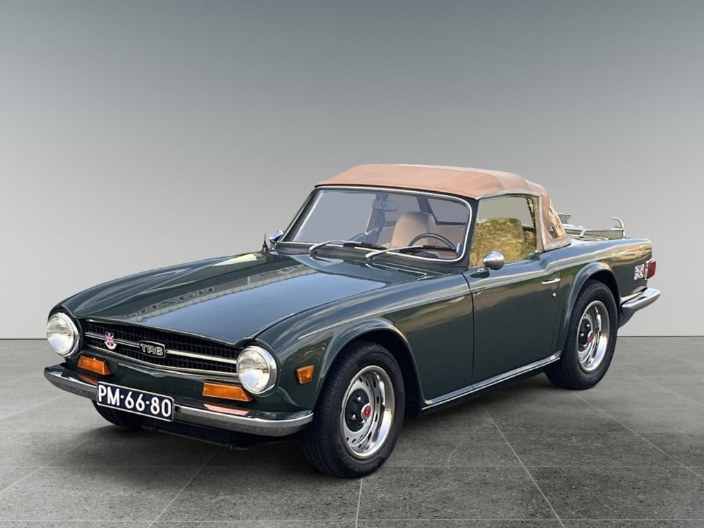 Triumph TR6 soft top