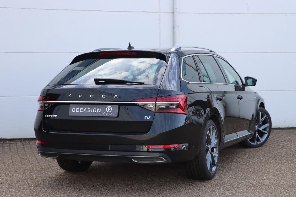 Skoda Superb combi 1.4 tsi iv laurin & klement 218pk dsg6