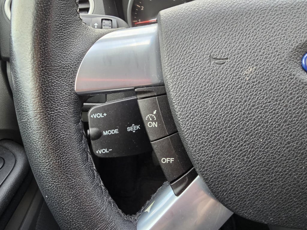 Ford Focus 1.6 trend airco,trekhaak. van eerste eigenaar!