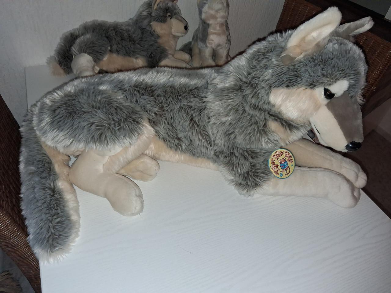 Wolven knuffels Tiger Tale Toys