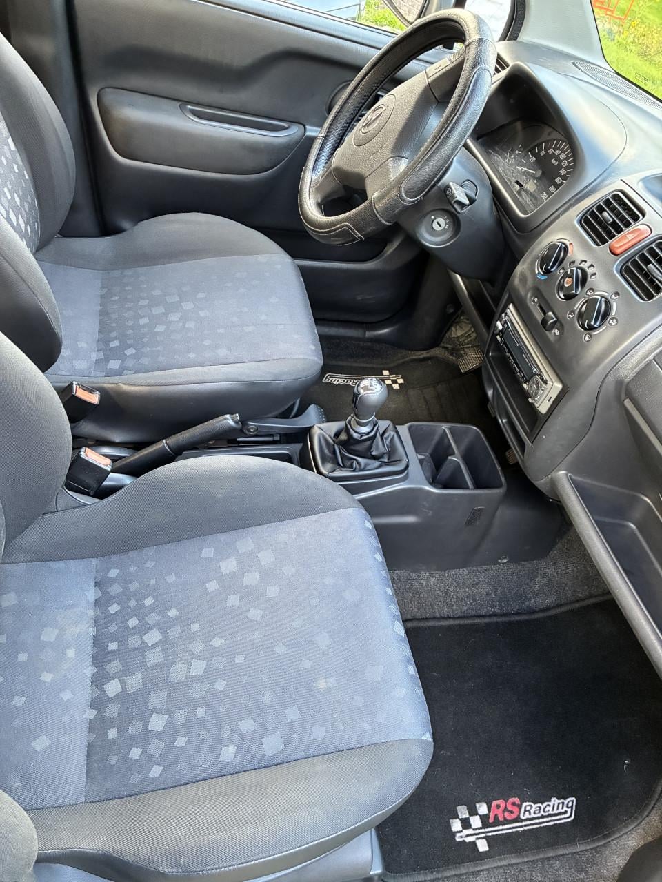 OPEL  AGILA  1.2 - 16V     2005    135.000km