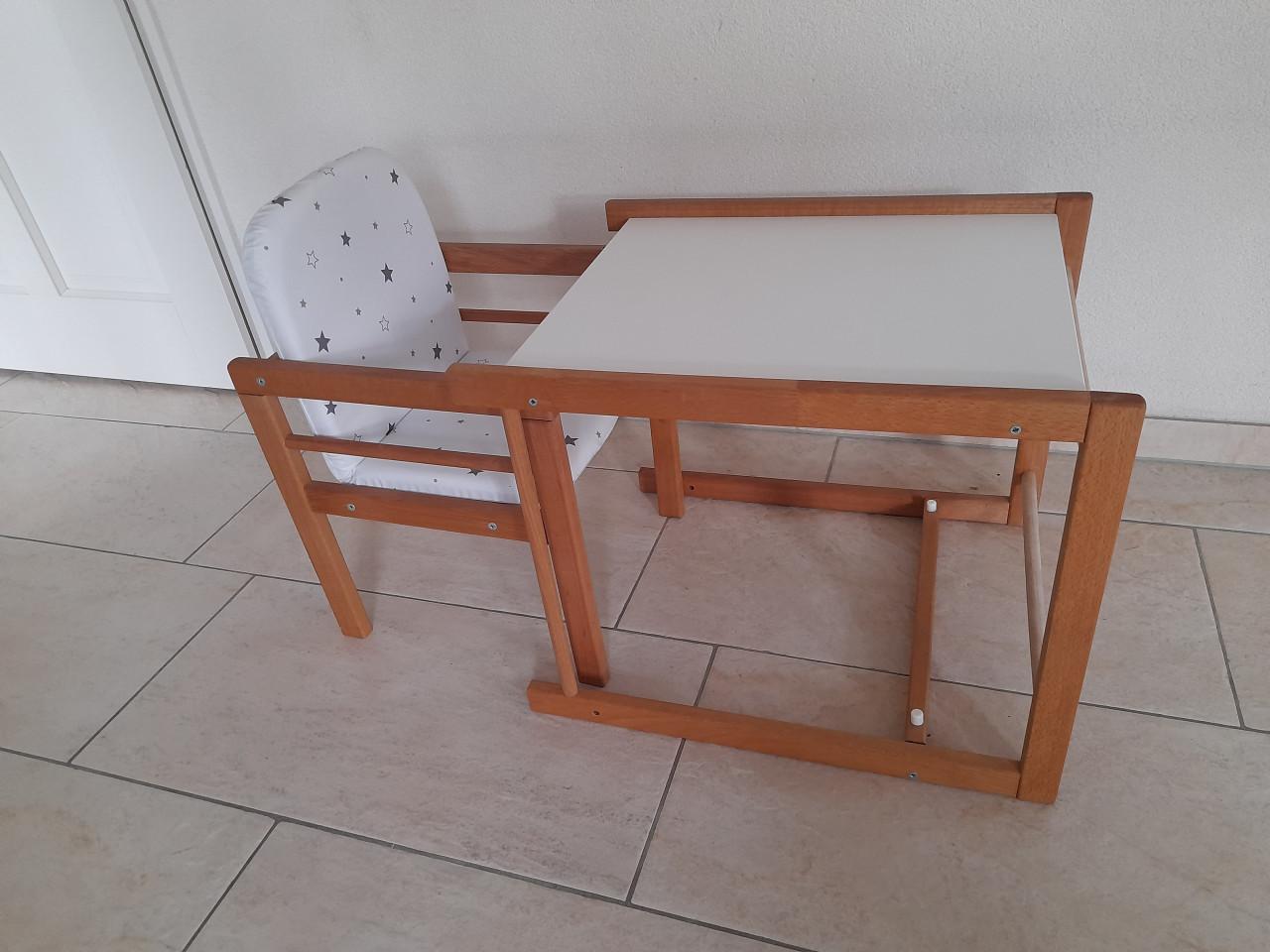 Kinderstoel (in goede nette staat)