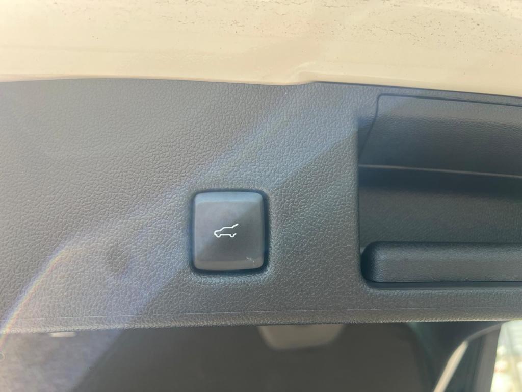 Ford Kuga 2.5 phev e-cvt 225pk st-line x , adaptive cc , carplay , voorruit