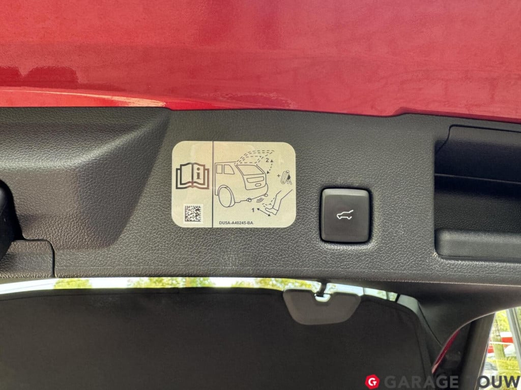 Ford Kuga 2.5 phev titanium