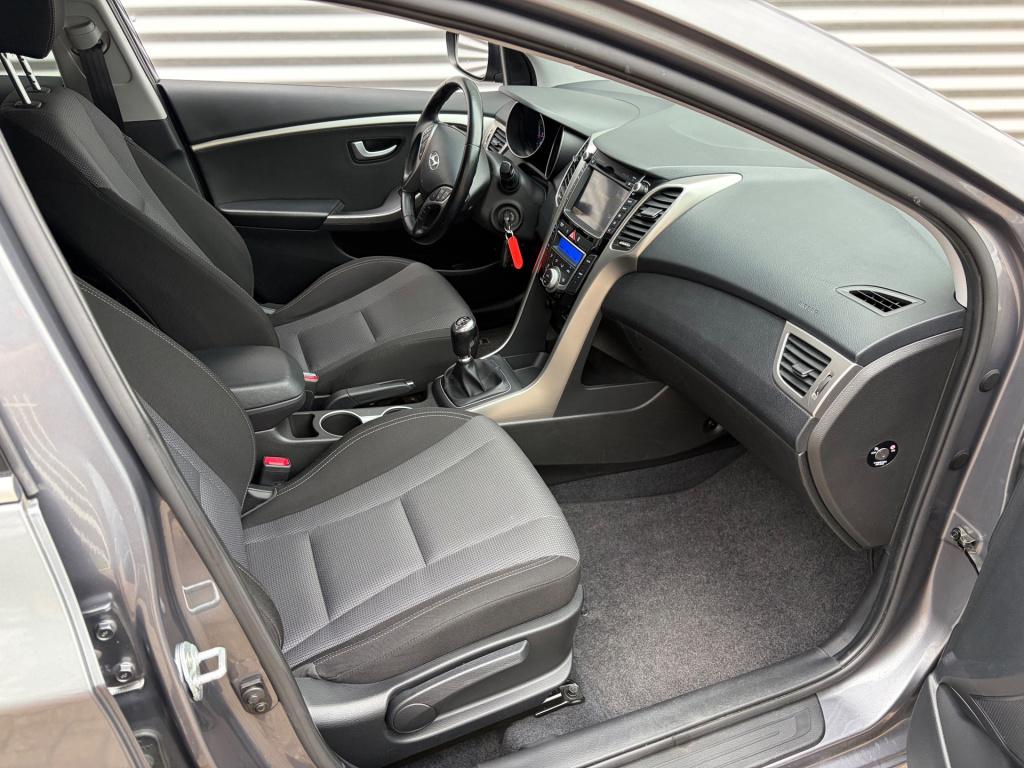 Hyundai I 30 1.6 gdi i-motion plus