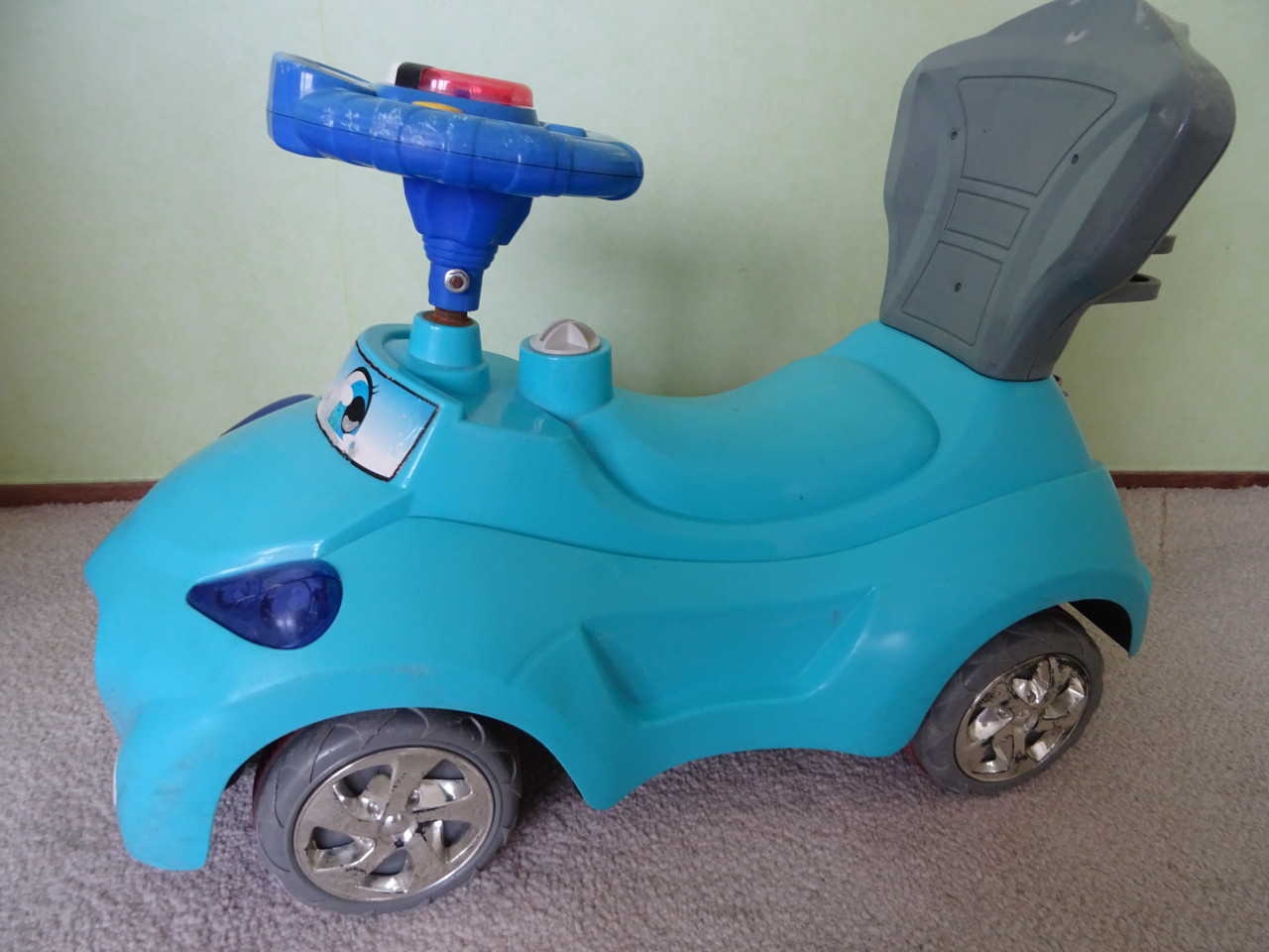 Loopauto met duwstang