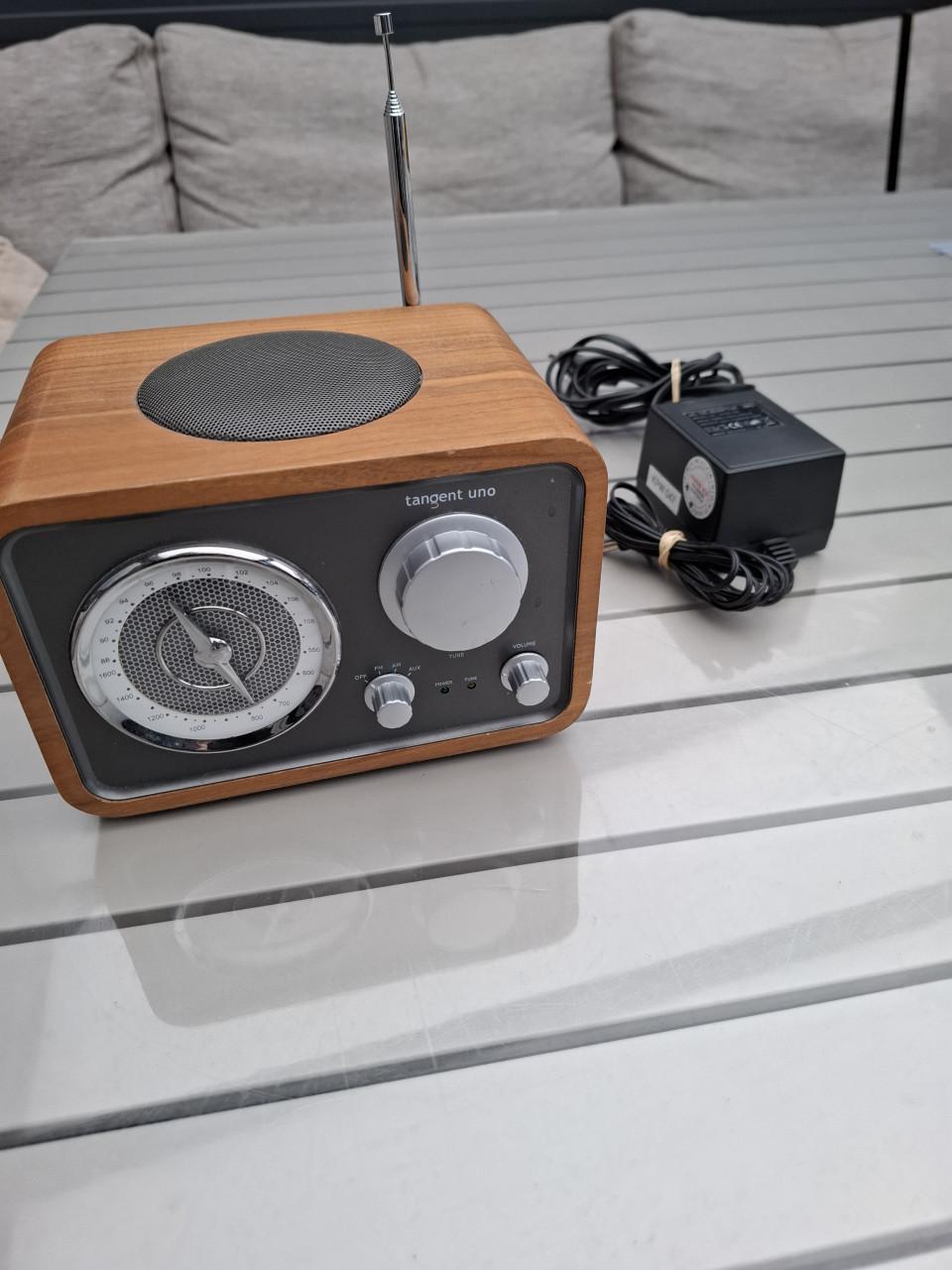 Mooie Tangent Uno tafelradio