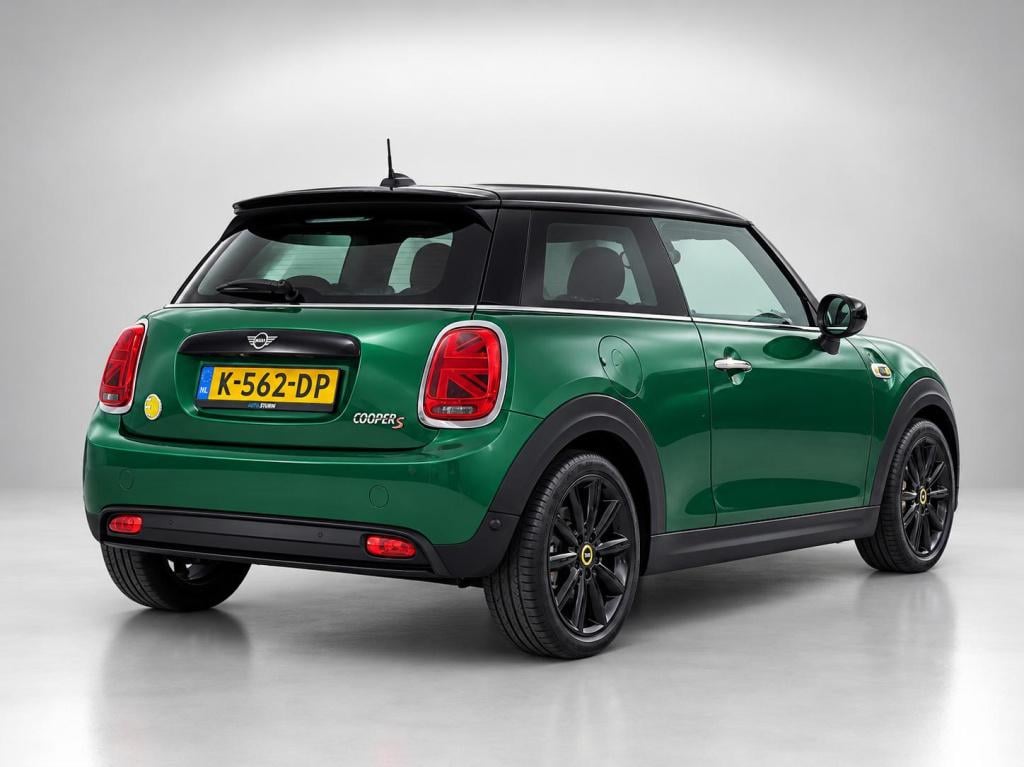 Mini Electric yours 33 kwh soh 97%
