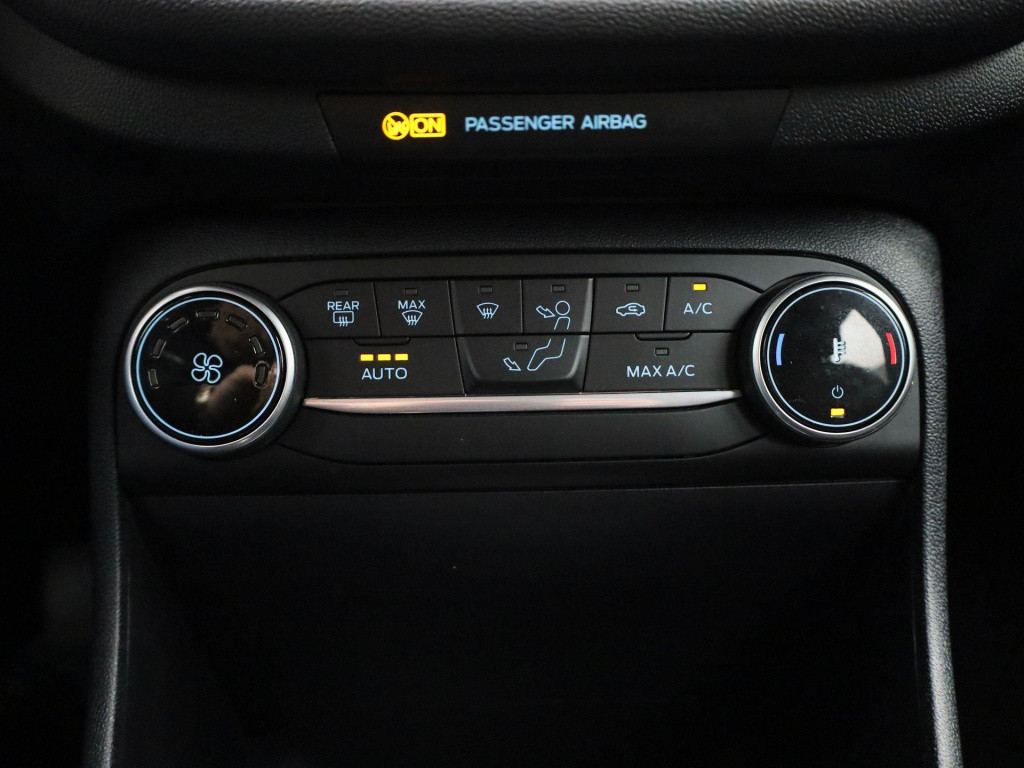 Ford Fiesta 1.0 ecoboost hybrid titanium | cruise control | parkeer sensore