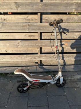 Space scooter step