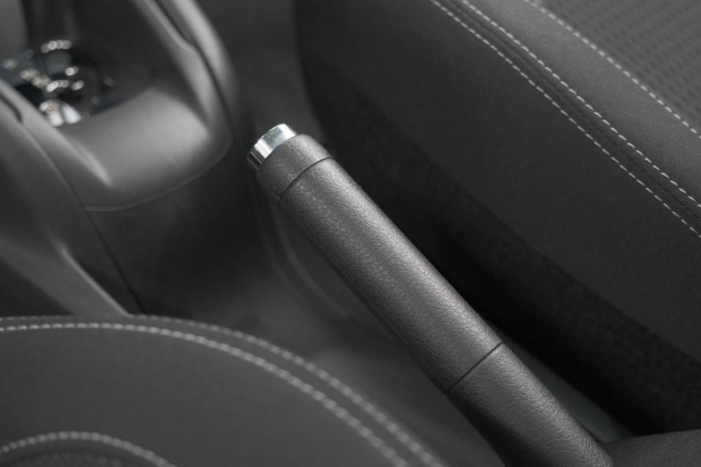 Peugeot 208 puretech 100 eat6 allure | panoramadak | camera | navigatie