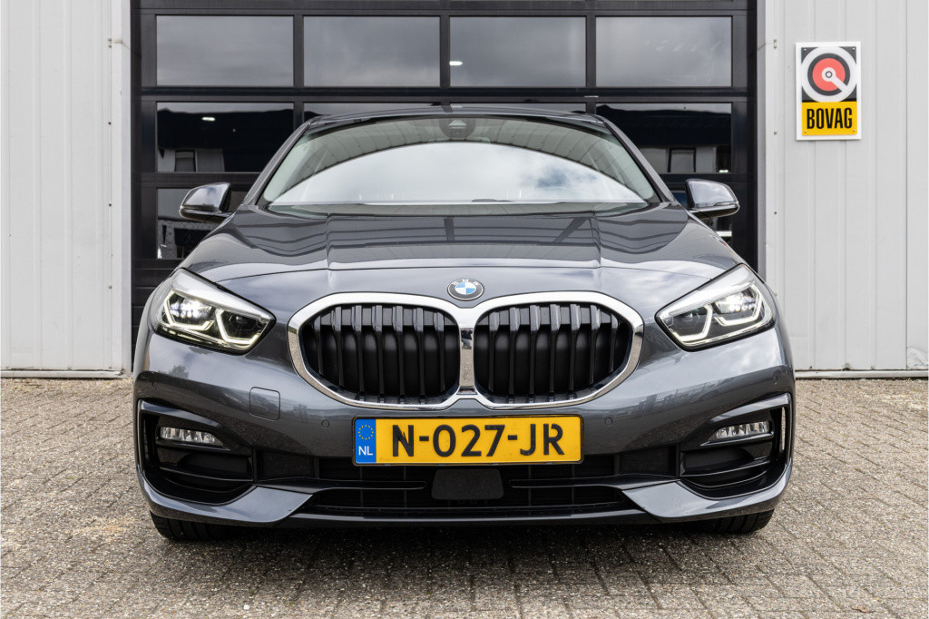 BMW 1 Serie 118i sport line business edition ✅shadowline✅nav✅getint glas