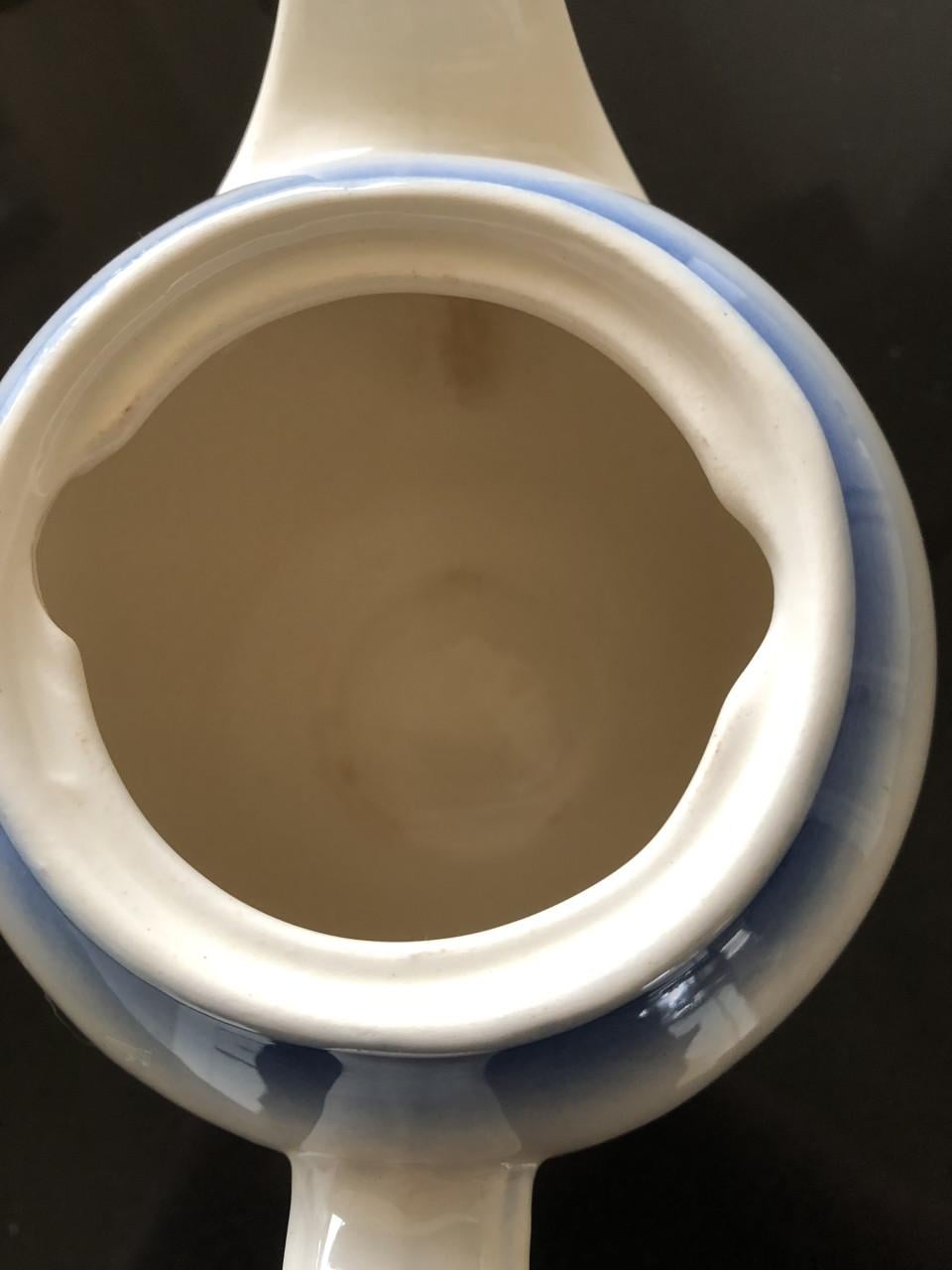 Mooie brocante thee / koffiepot met blauw motief