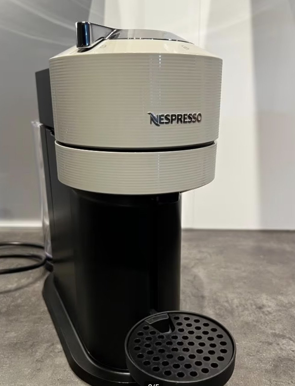 Nespresso Vertuo Next incl. capsulebox