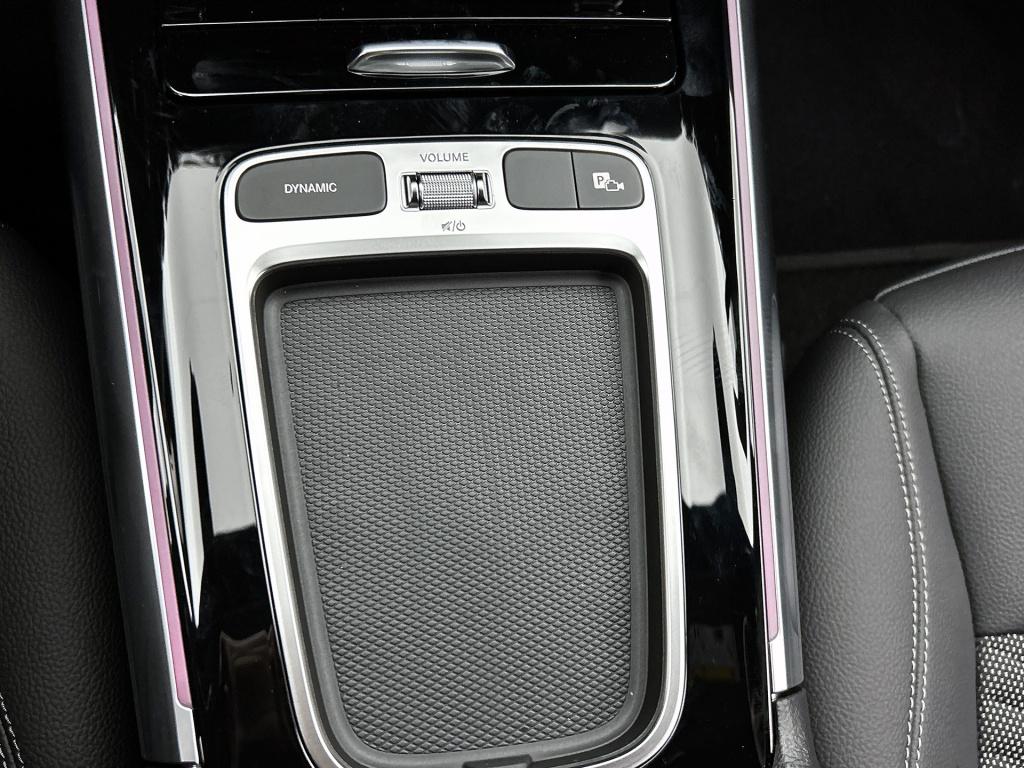 Mercedes-Benz Eqa 250+ business solution 71 kwh | widescreen display | prog