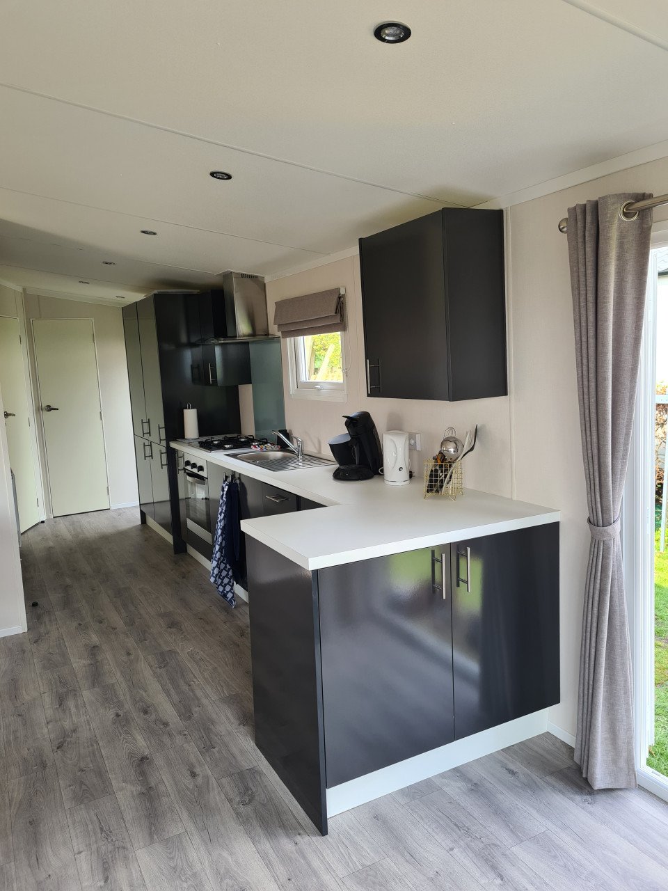 TE HUUR Chalet op camping De Paardekreek Kortgene