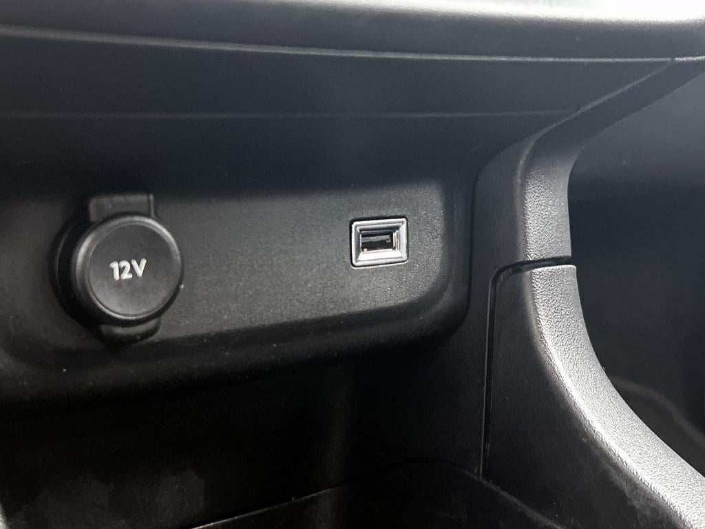 Citroen C3 83 pk feel | rijklaar | navigatie | climate control | apple carp