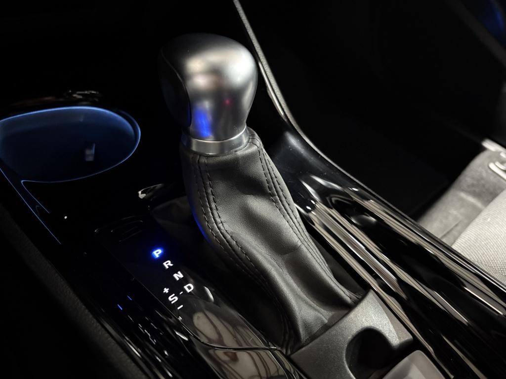 Toyota C-hr 2.0 hybrid dynamic