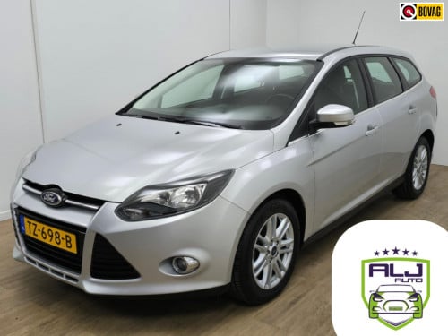 Ford Focus wagon stationwagen titanium luxe versie met cruisecontrol en blu