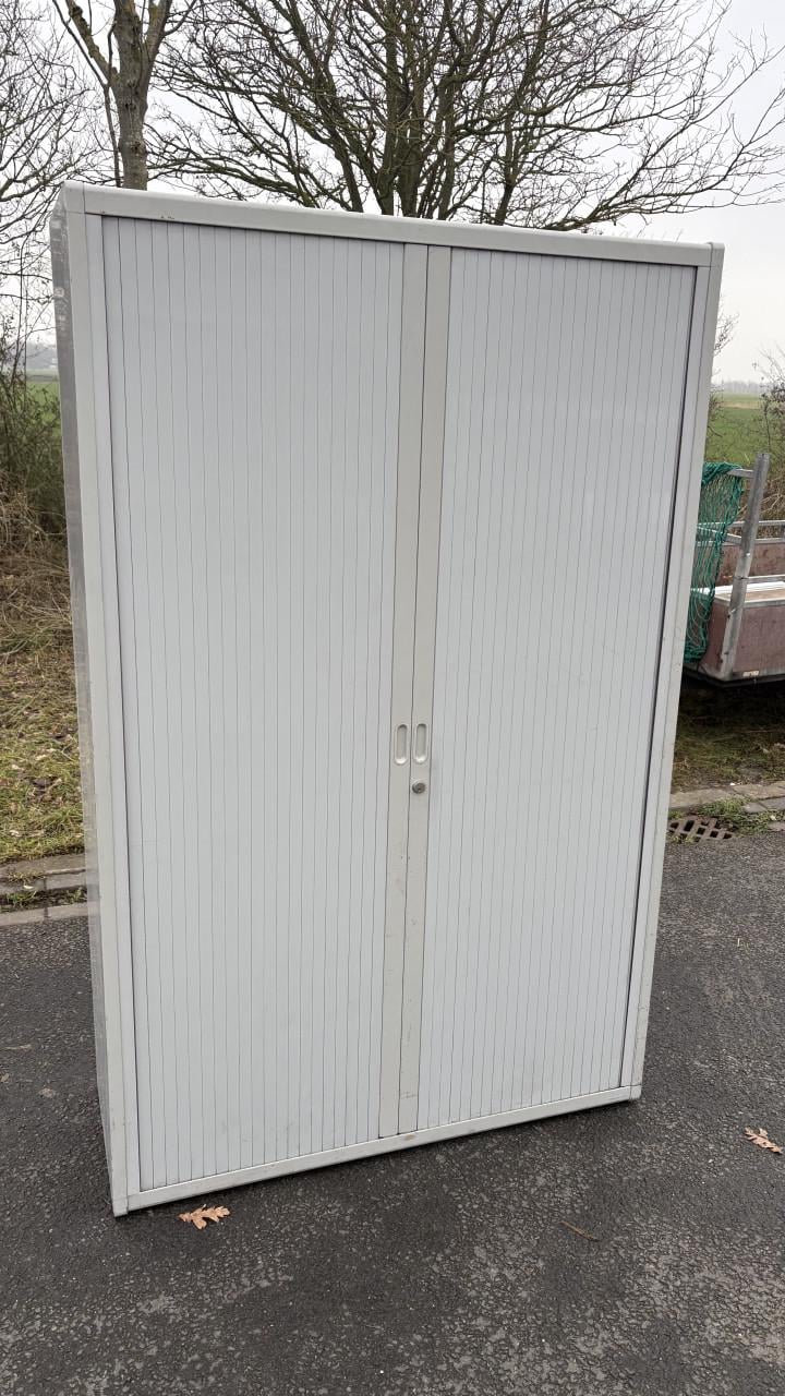 Archiefkast dossierkast roldeurkast