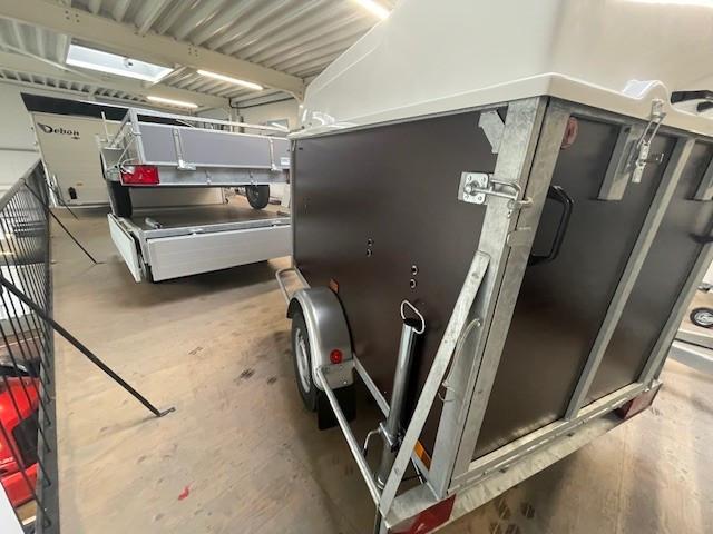 Verhoogde SBW dekselwagen 750kg 200x110x140cm