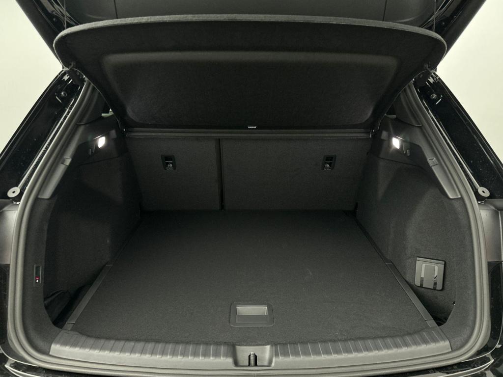 Audi Q4 E-tron s edition e-tron 45 82 kwh 210 kw / 286 pk suv ele
