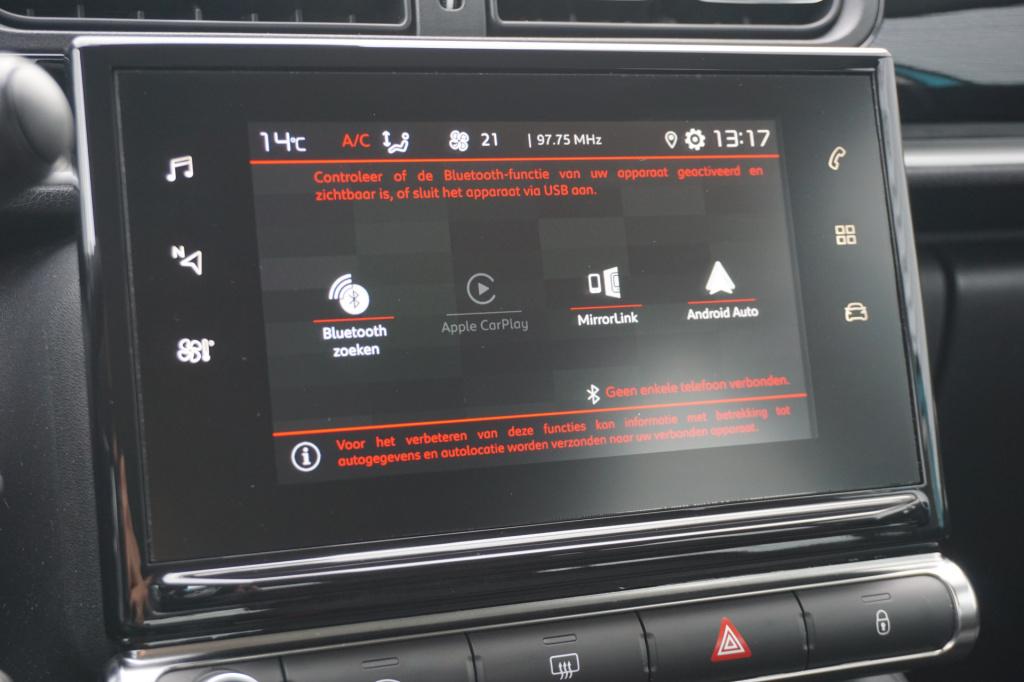 Citroen C3 1.2 puretech saint james climate / cruise / stoelverw. / parkeer