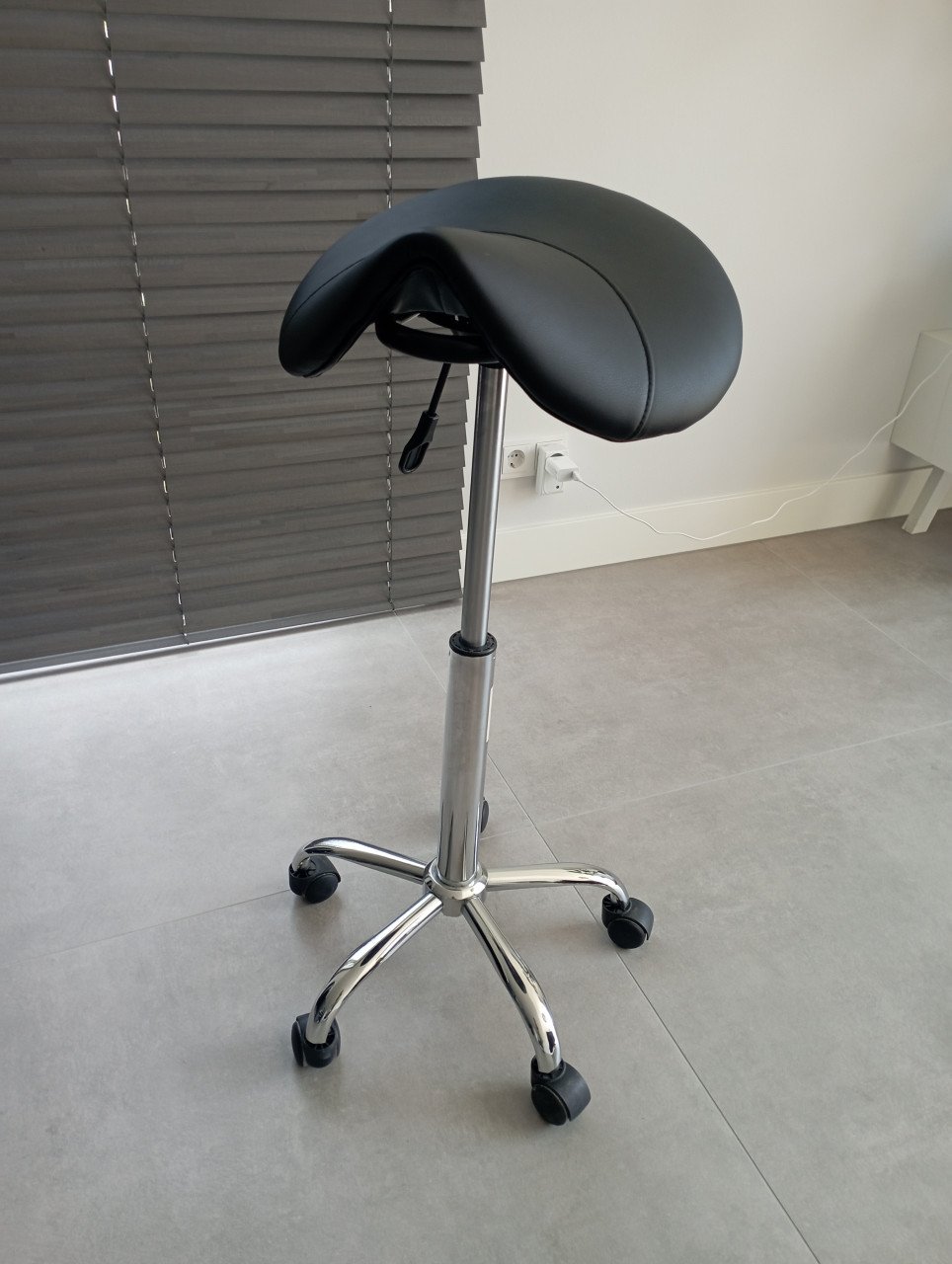 Zadel kruk hoog