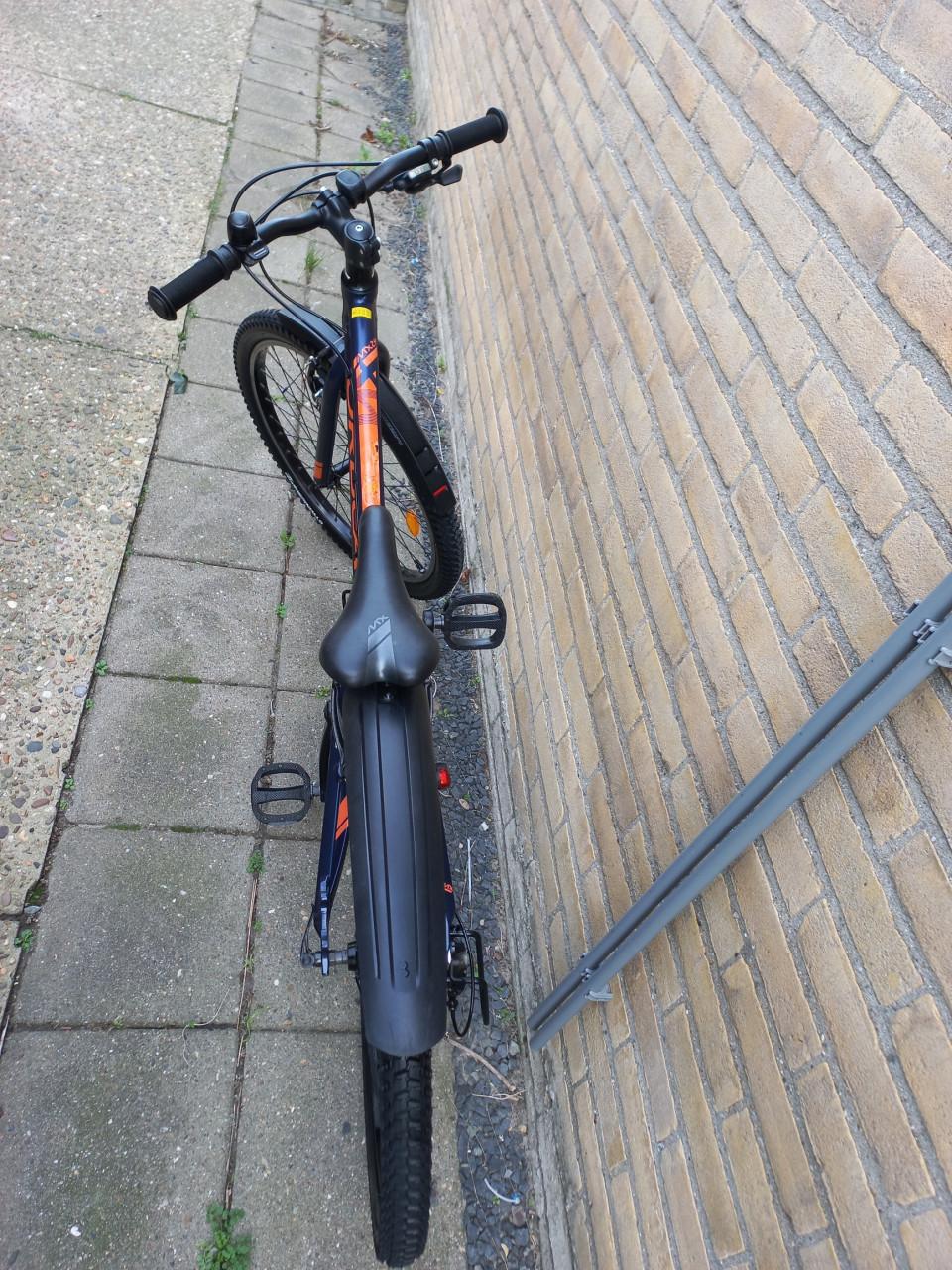 Te koop 24 inch mountainbike jongen/meisje