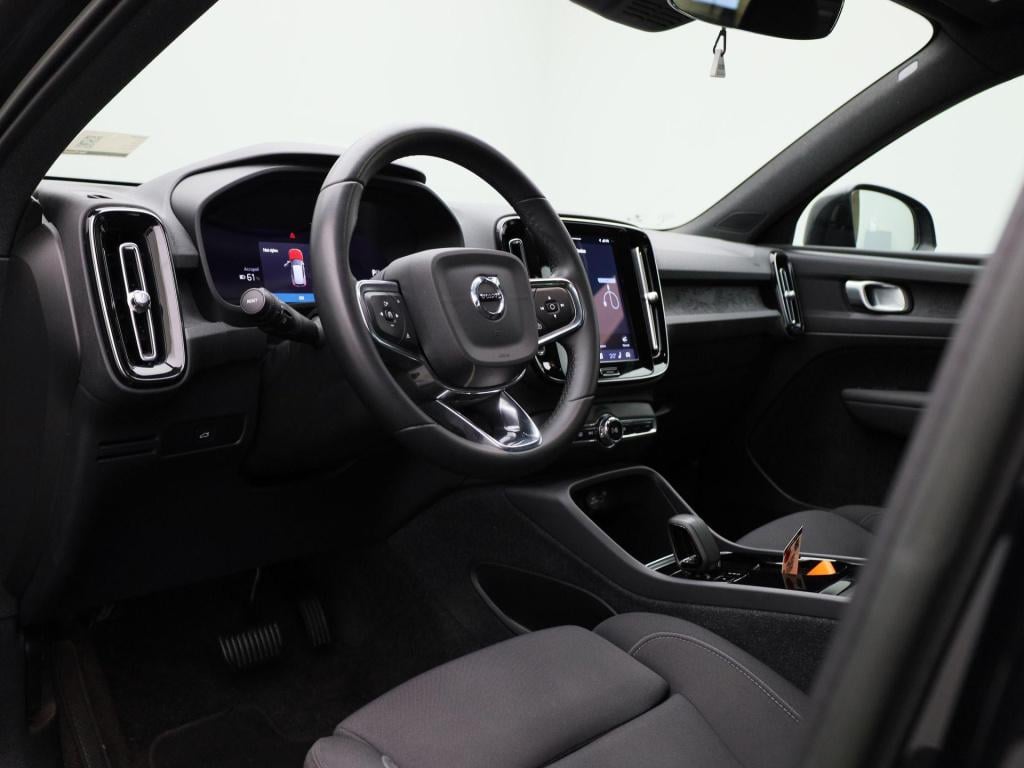 Volvo XC40 recharge core | google navigatie | apple carplay/ android auto |