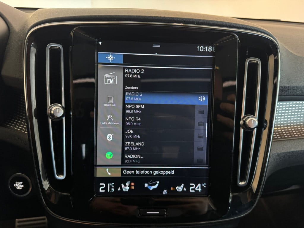 Volvo XC40 1.5 t5 twin engine r-design