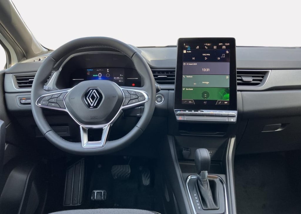Renault Captur 1.6 e-tech hybrid 145 techno