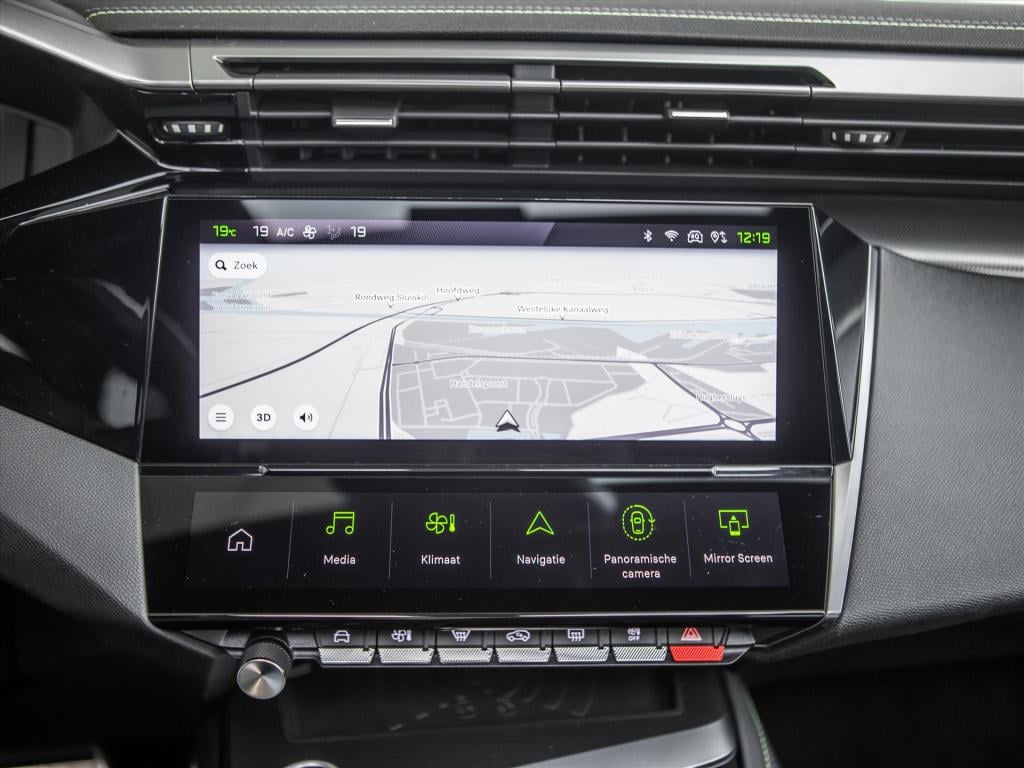 Peugeot 308 sw 1.2 puretech 130pk automaat | panoramadak | camera | navigat