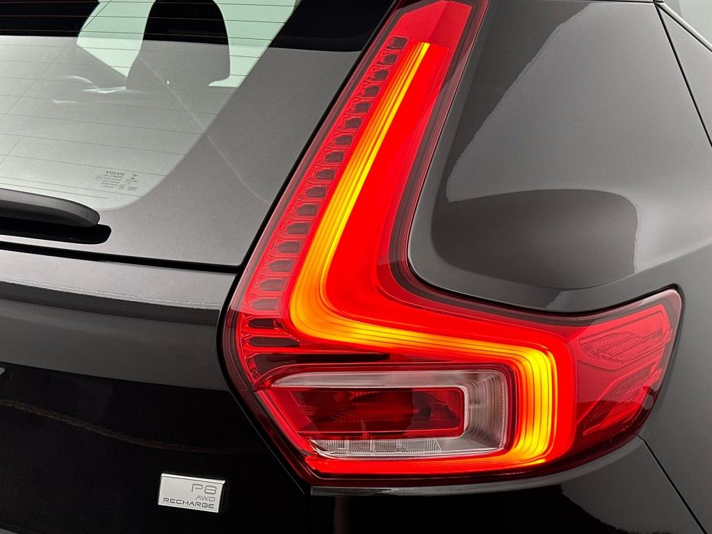 Volvo XC40 p8 408pk recharge r-design| cruise.controle| stoelverwarming