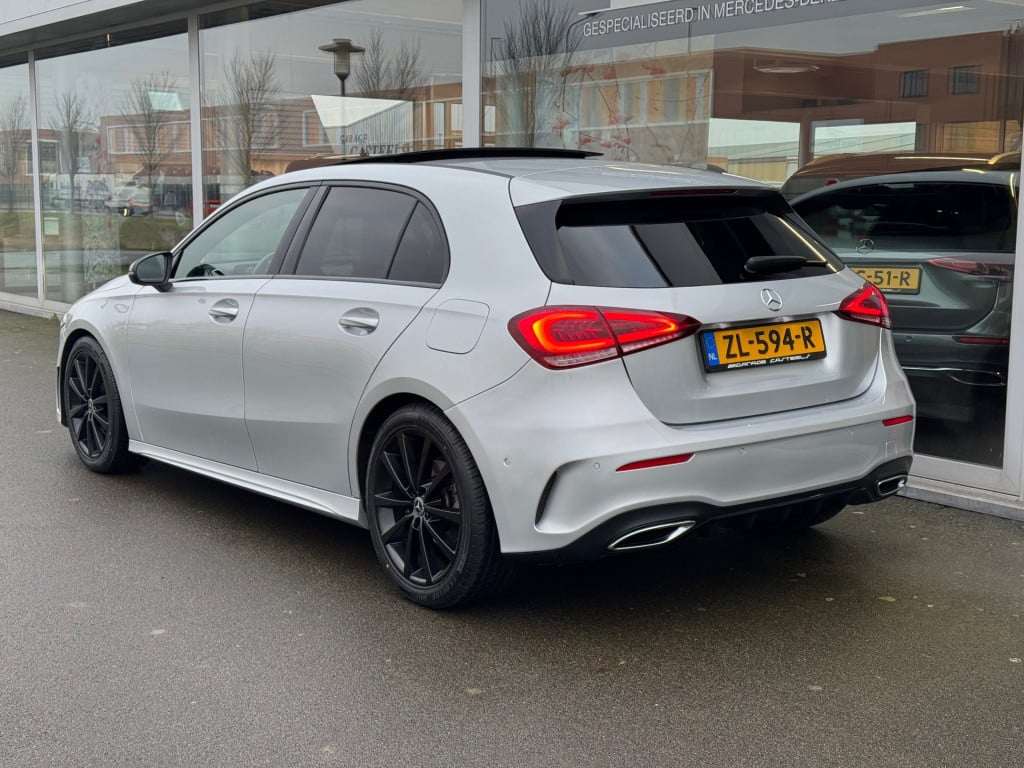 Mercedes-Benz A-Klasse 180 business solution amg night -pakket automaat , p