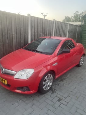 Opel tigra met apk