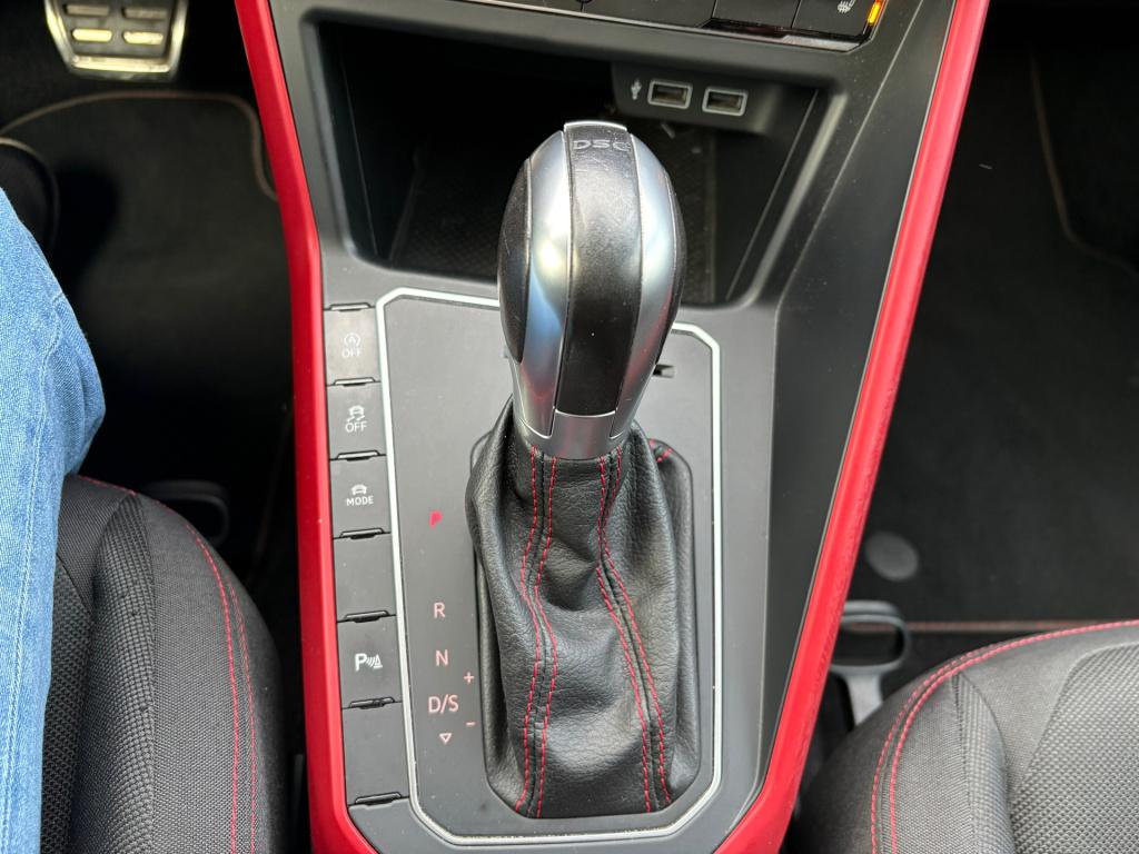 Volkswagen Polo 2.0 tsi gti