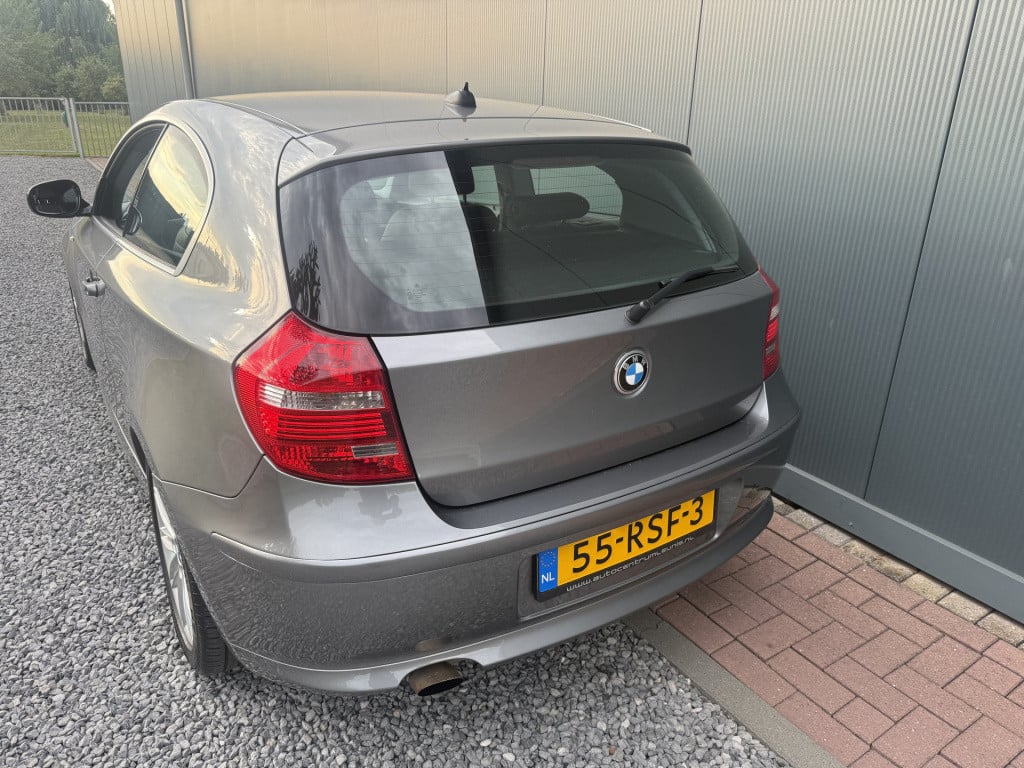 BMW 1 Serie 118i effdyn. ed. business line ultimate edition 3-drs