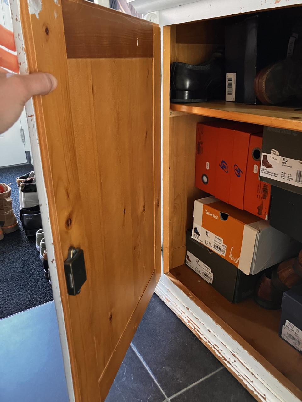 Grenen dressoir met lades en kastjes