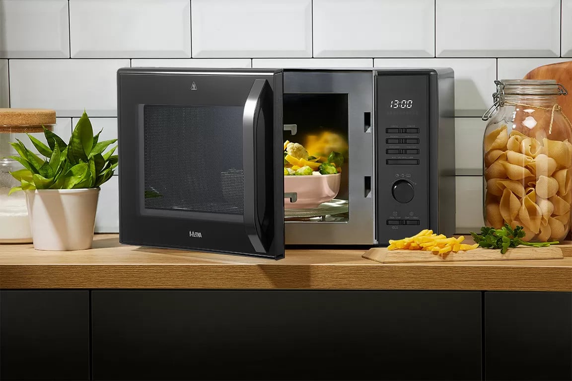 Combi-magnetron oven (28 liter) - CMV328ZT als nieuw