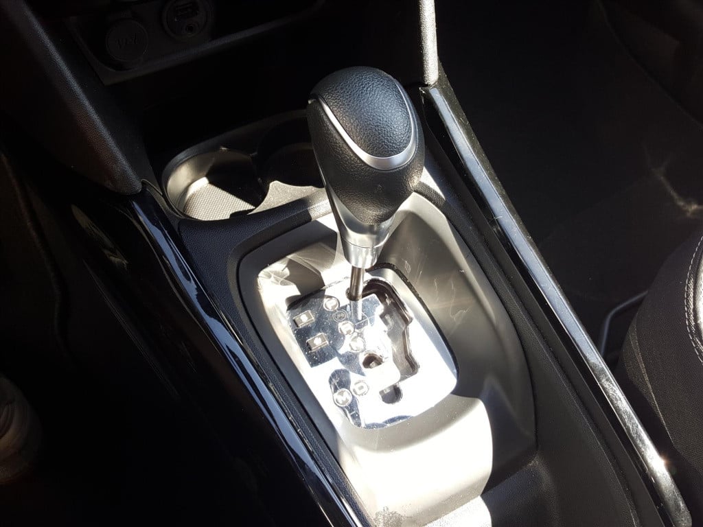 Peugeot 2008 1.2 pt 110pk allure eat6 automaat navigatie | achteruitrijcame
