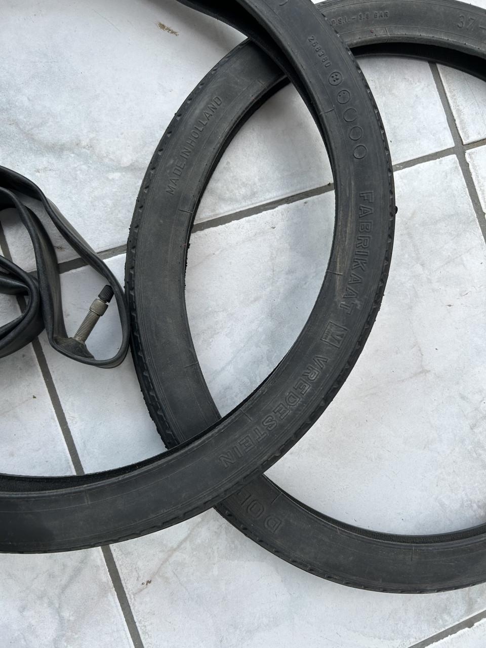 2 Fietsbandjes kinderfiets