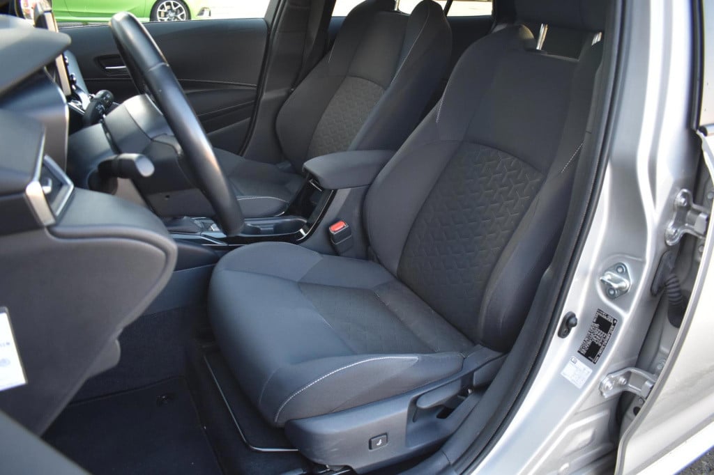 Toyota Corolla Touring Sports 1.8 hybrid sport plus | camera | afn. trekhaa