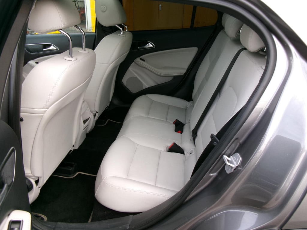 Mercedes-Benz Gla-klasse 200 automaat, cruise.contr., pano, leer, trekhaak