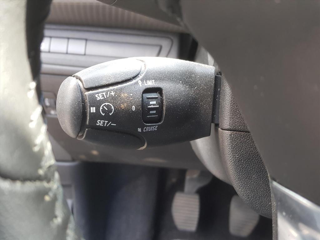 Peugeot 2008 1.2 puretech 82pk s&s style navigatie | airco | cruise control