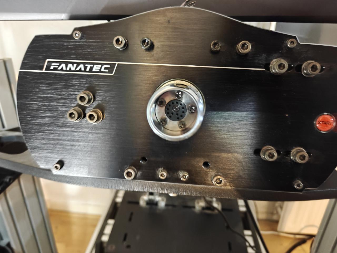 Fanatec Clubsport v2.5 wheel base + Formula v2 stuurwiel