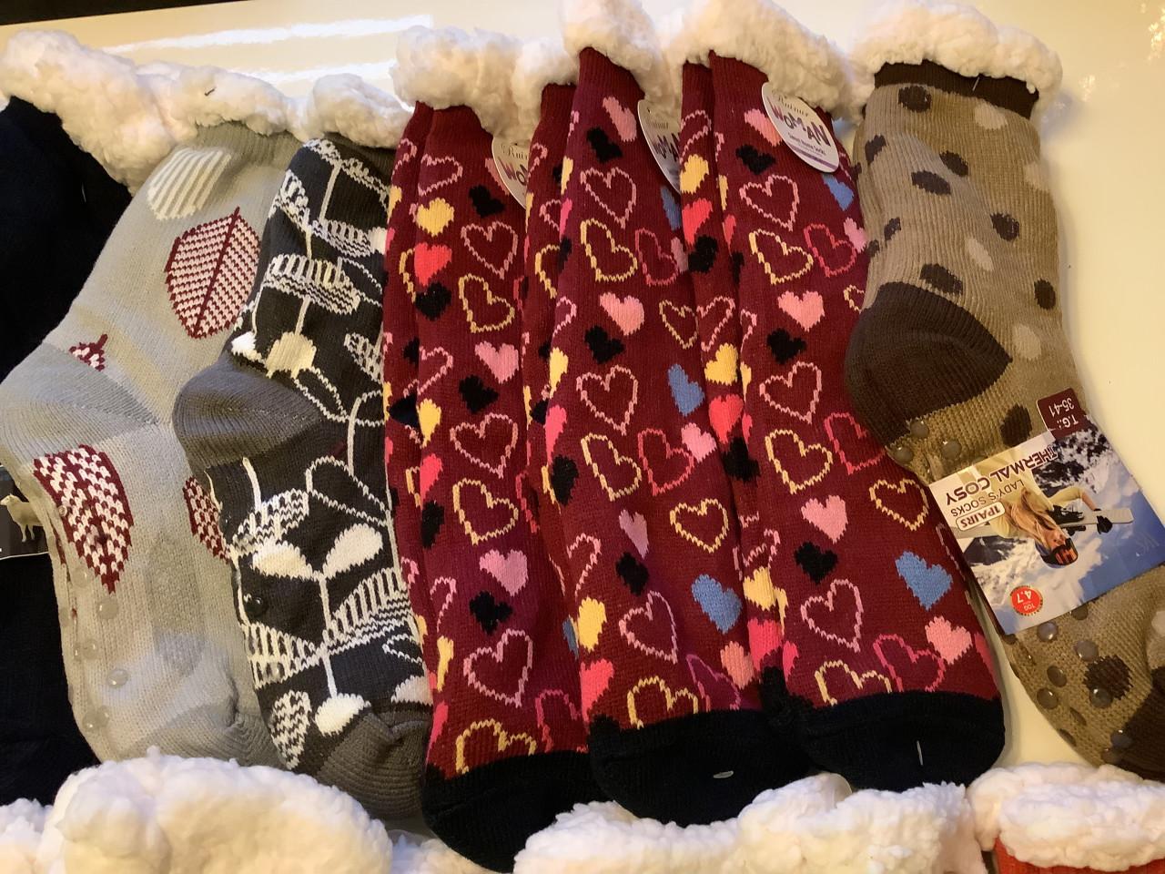 Partij heren en dames fluffy sokken. ( partij 254)